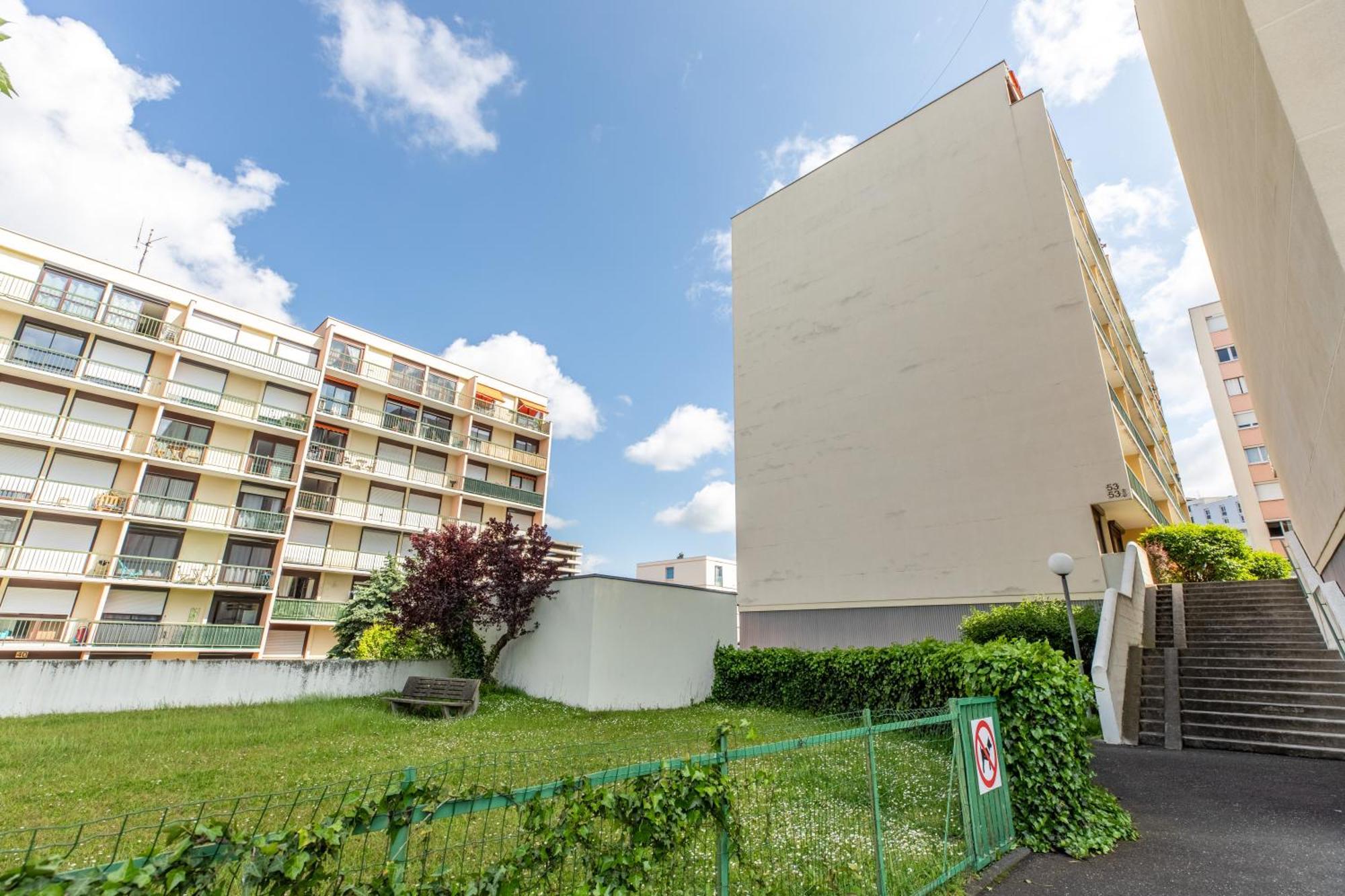 *Cocoon Area* Confort & Parking Клермон-Ферран Екстер'єр фото
